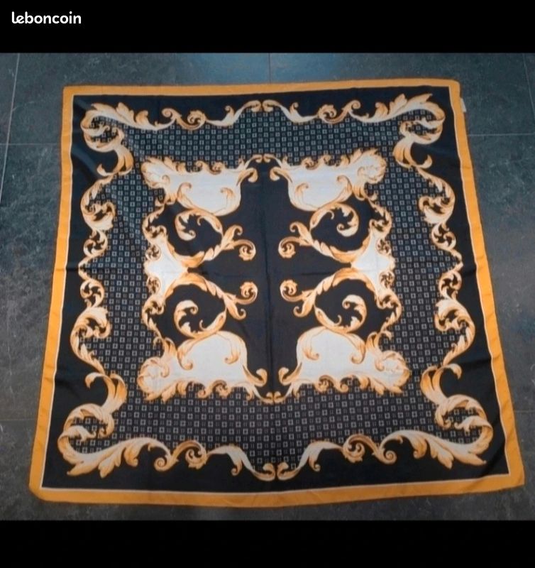 Foulard Yamamay neuf Accessoires Bagagerie