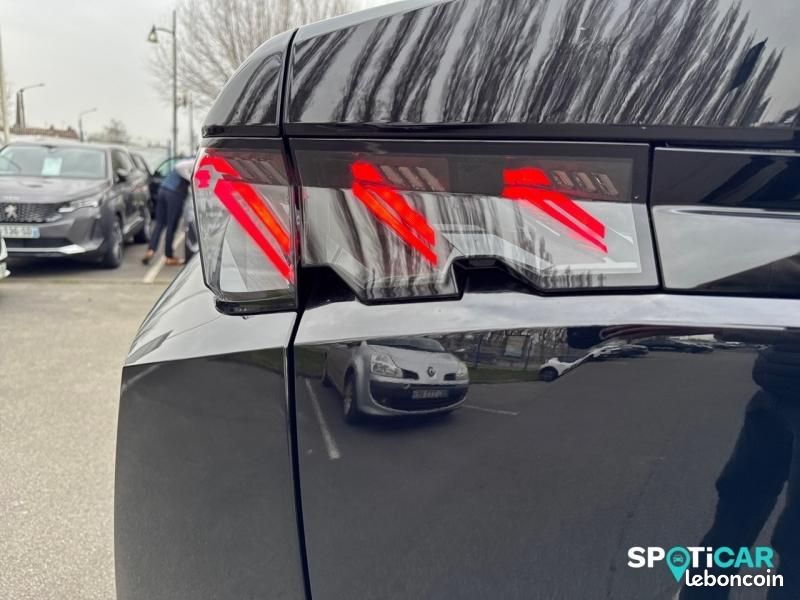 Peugeot 3008 1.2 Hybrid 145ch GT e-DCS6 (image 17)
