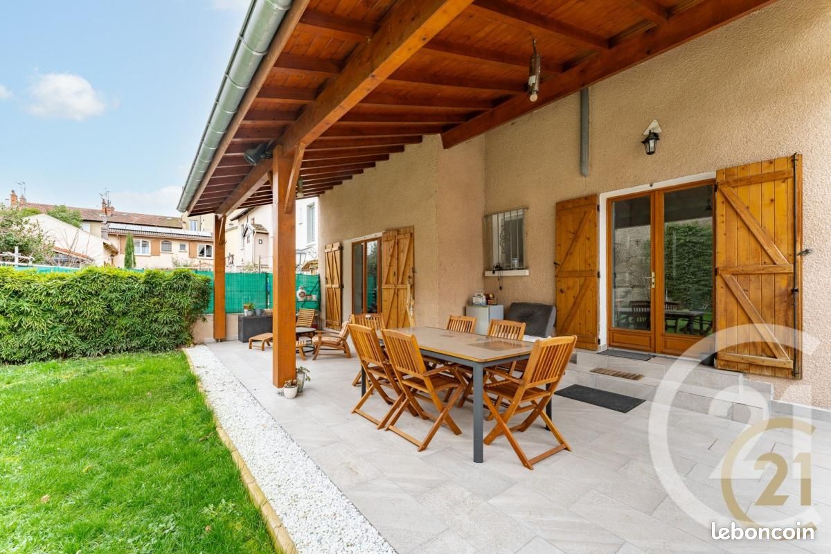 Maison 5 pièces 113 m² · à Villeurbanne · 113 m² · 575 000 €