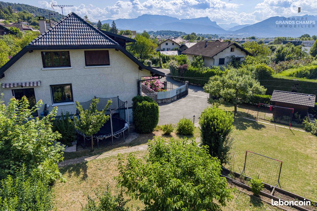 Maison 5 pièces 112 m² · à Sillingy · 112 m² · 610 000 €