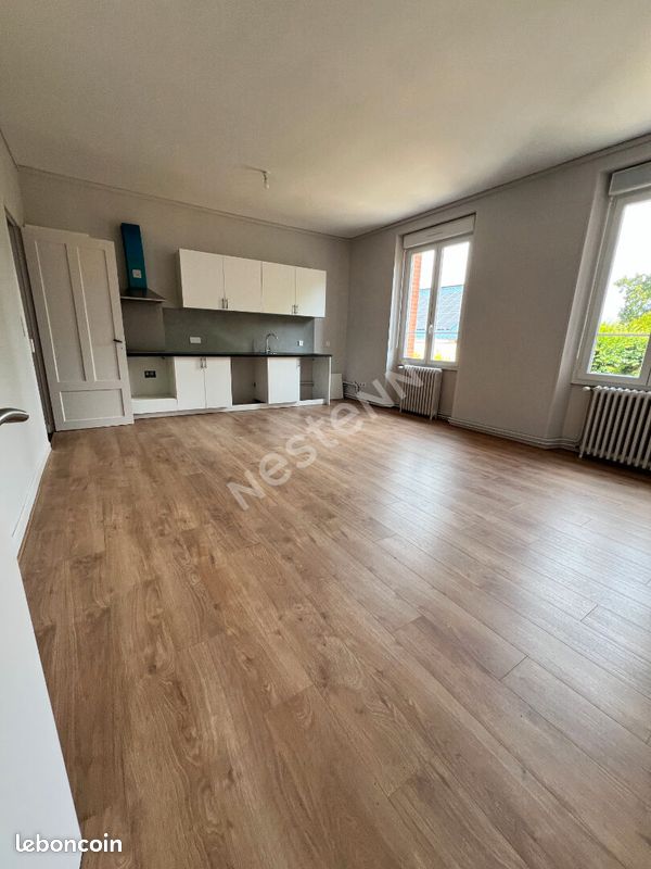 Appartement 3 pièces 82 m² · à Villeneuve-sur-Aisne · 82 m² · 759 €