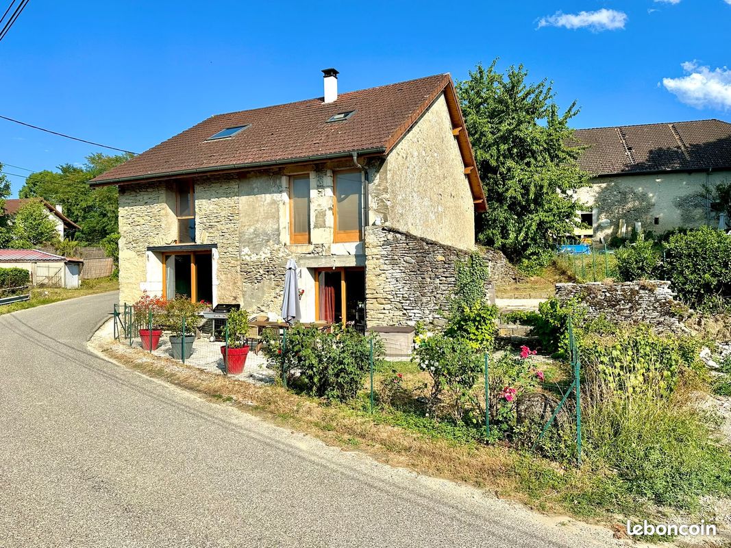 Maison 5 pièces 167 m² · à Seyssel · 167 m² · 359 000 €