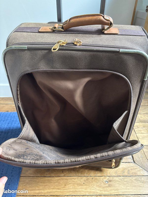 Valise Jump (image 7)