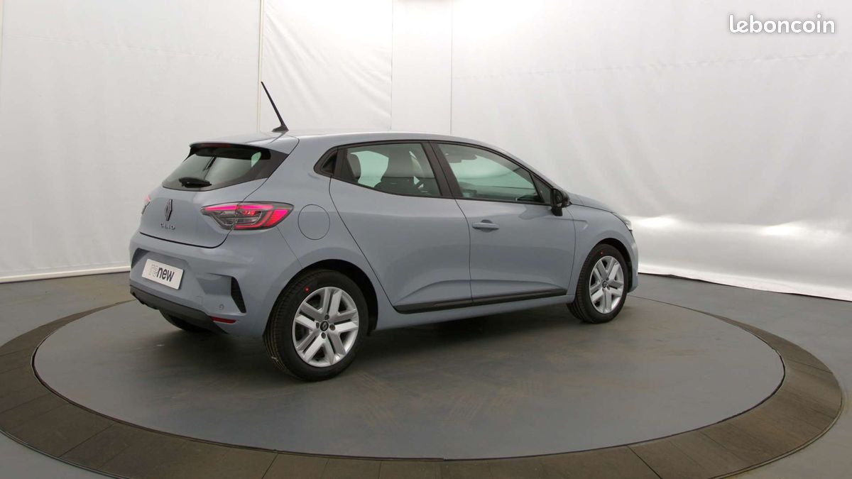 Renault clio blue dci 100 ch gsr2 evolution (image 2)