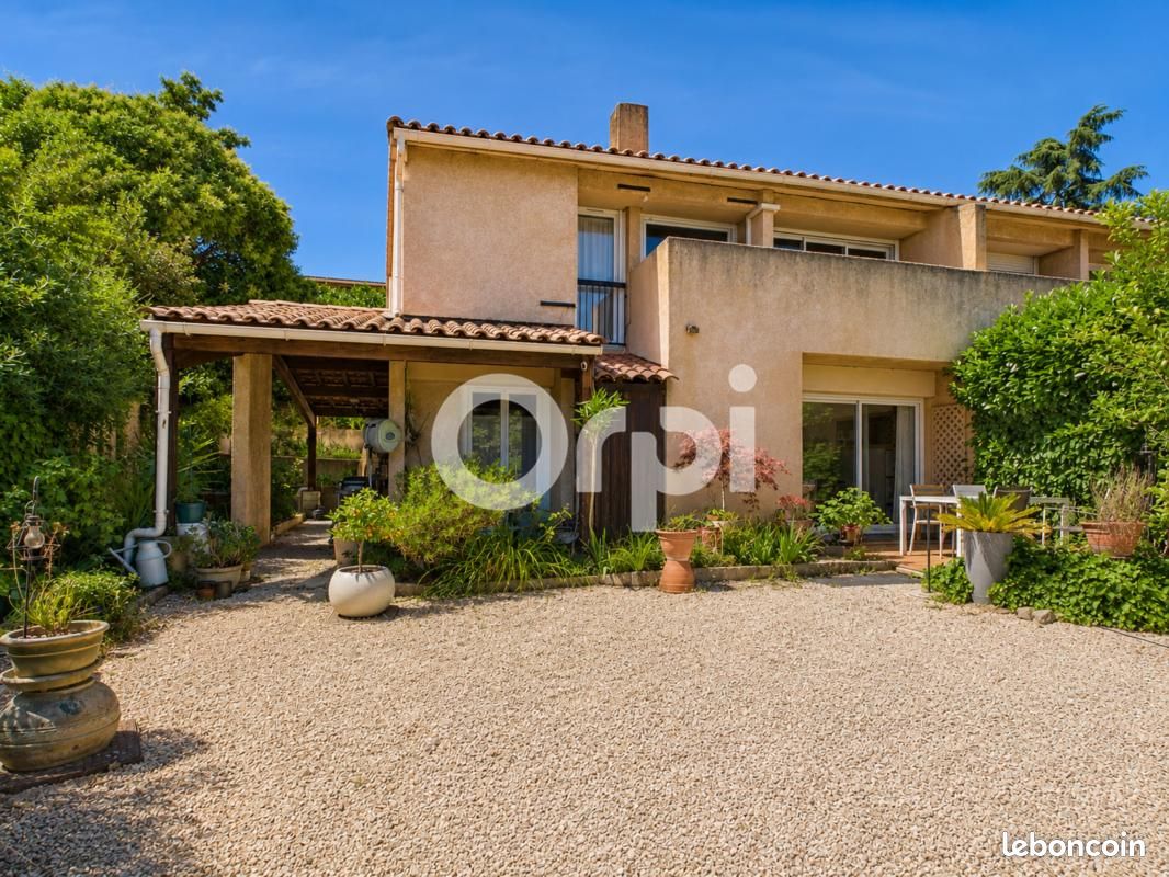 Maison 5 pièces 101 m² · à La Roquette-sur-Siagne · 101 m² · 445 000 €
