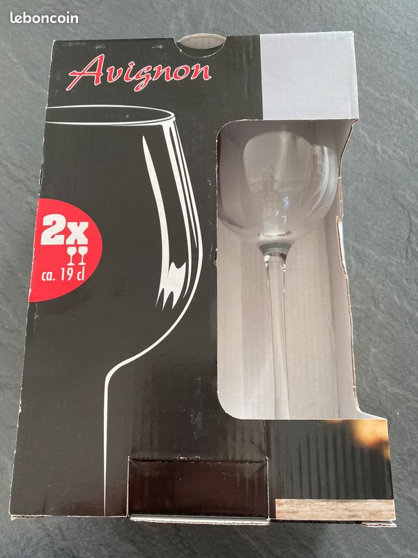 2 Verres a pieds Avignon (image 2)