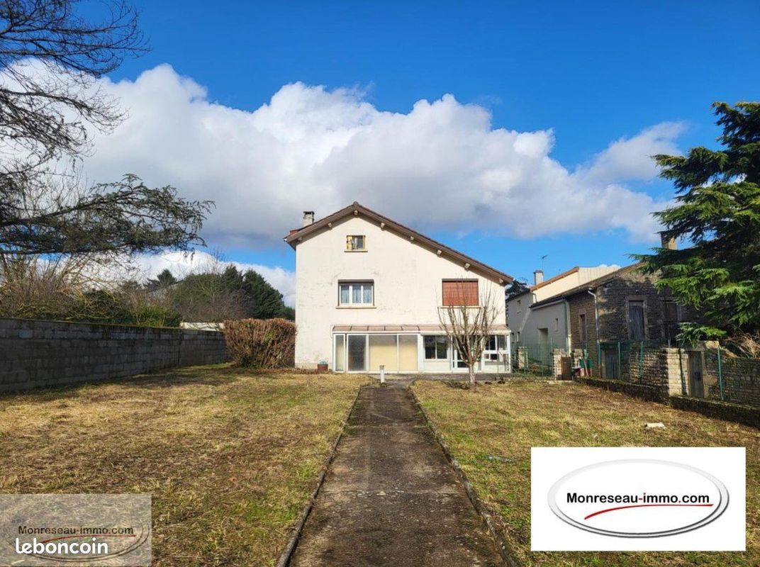 Maison 5 pièces 148 m² · à Mâcon · 148 m² · 159 000 €