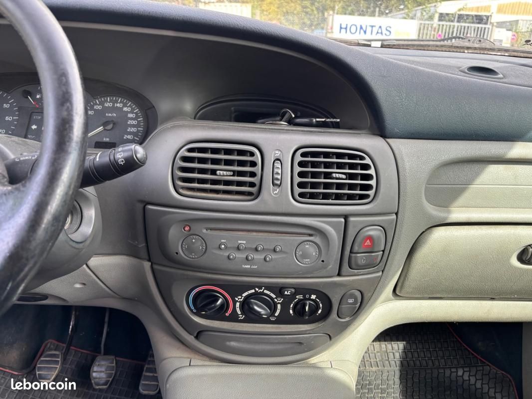 Renault Mégane scen rxe (image 10)