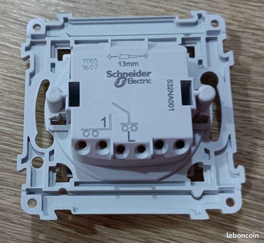 Plaquettes de frein arrière : Yamaha TDM900 TDM 900 (2002-2014) – Square Motorcycle Parts Plaquettes de frein arrière : Yamaha TDM900 TDM 900 (2002-2014) – Square Motorcycle Parts