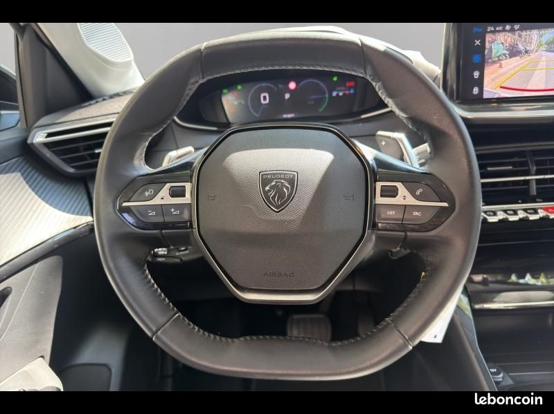 Peugeot 208 1.2 Hybrid 110ch Allure e-DCS6 (image 9)