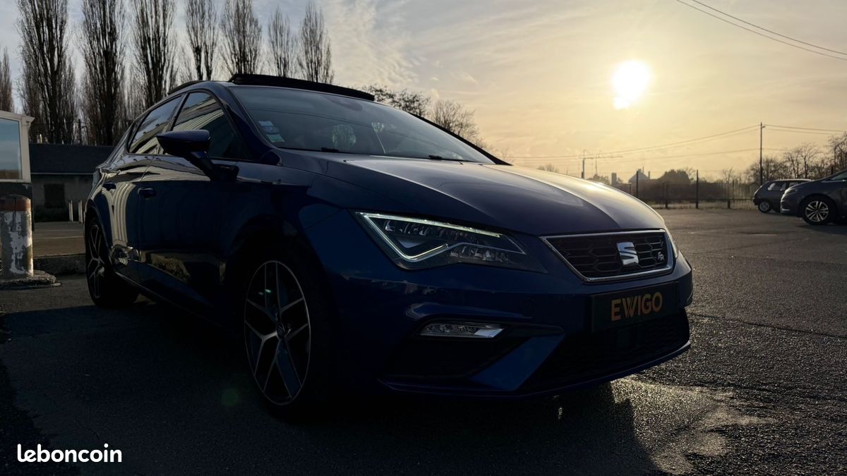 SEAT Leon 1.5 TSI 150 ACT FR DSG * REGULATEUR ADAPTATIF - APPLE CARPLAY - TOIT OUVRANT - CAMERA DE RECUL (image 8)