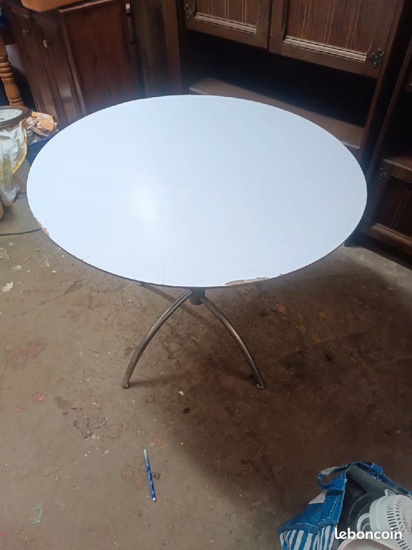 Table ronde (image 2)