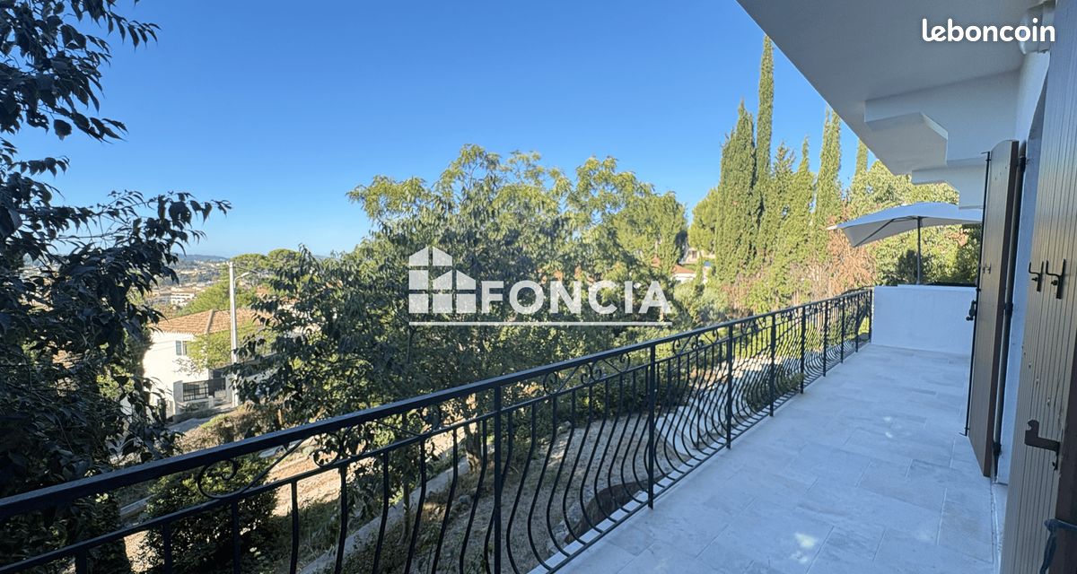 Appartement 3 pièces 53 m² · à Toulon · 53 m² · 990 €/mois