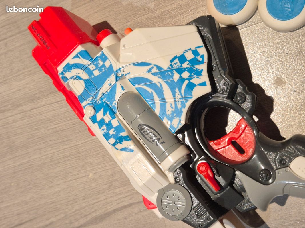 Nerf (image 2)