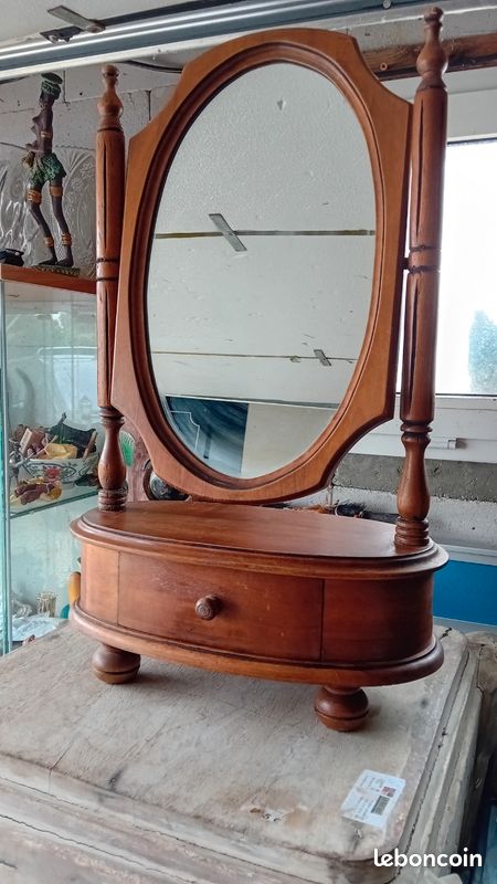 Ancien Miroir coiffeuse psyché vintage
Ref. 250416 (image 1)