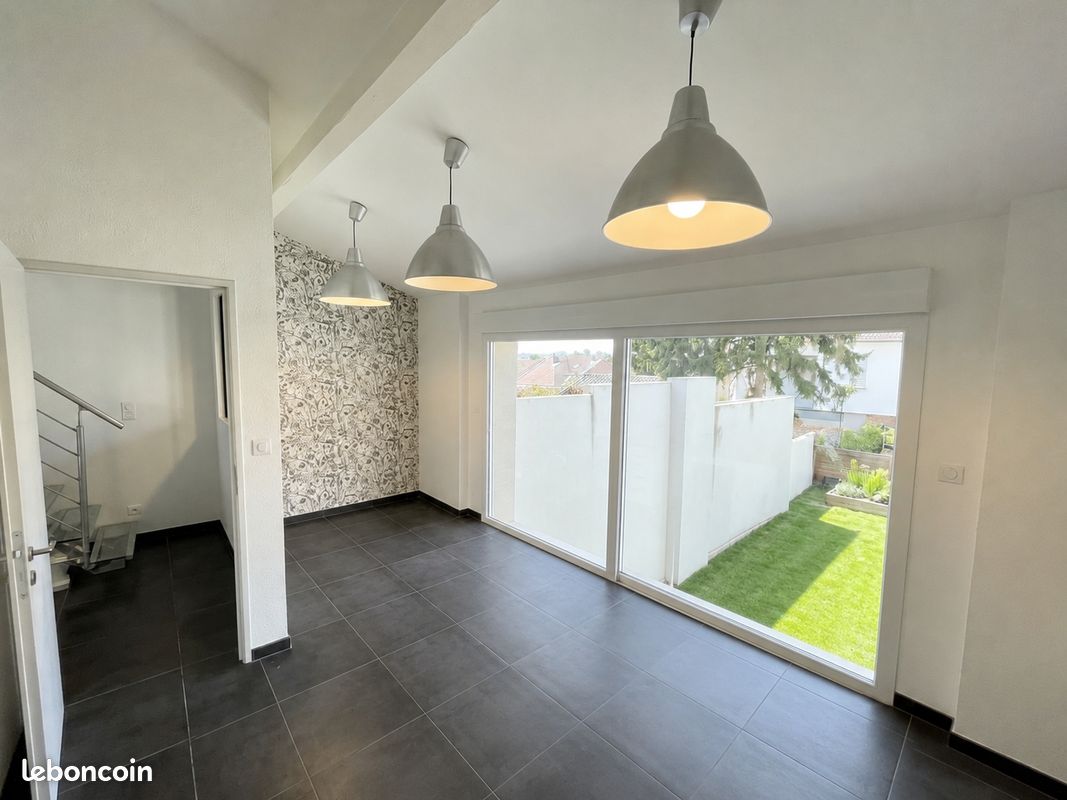 Appartement 7 pièces 158 m² · à Koenigsmacker · 158 m² · 399 000 €