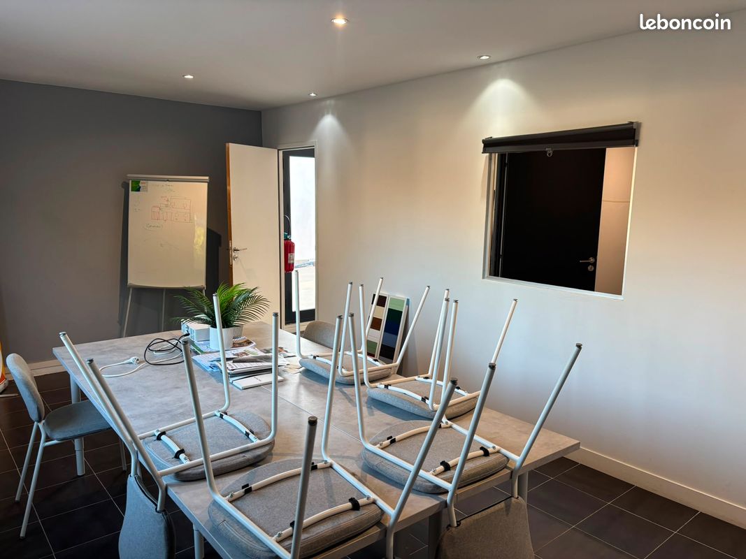 LOCAL COMMERCIAL / BUREAUX – ENV. 100 m² – AUBAGNE (image 3)
