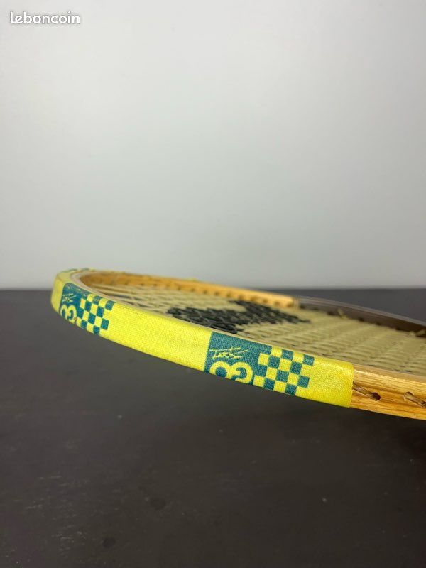 Vieille Raquette De Tennis En Bois SNAUAERT SENATOR Des Années 80, Vintage Et Rare