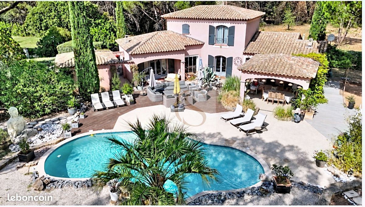 Maison 4 pièces 140 m² · à Vidauban · 140 m² · 685 000 €
