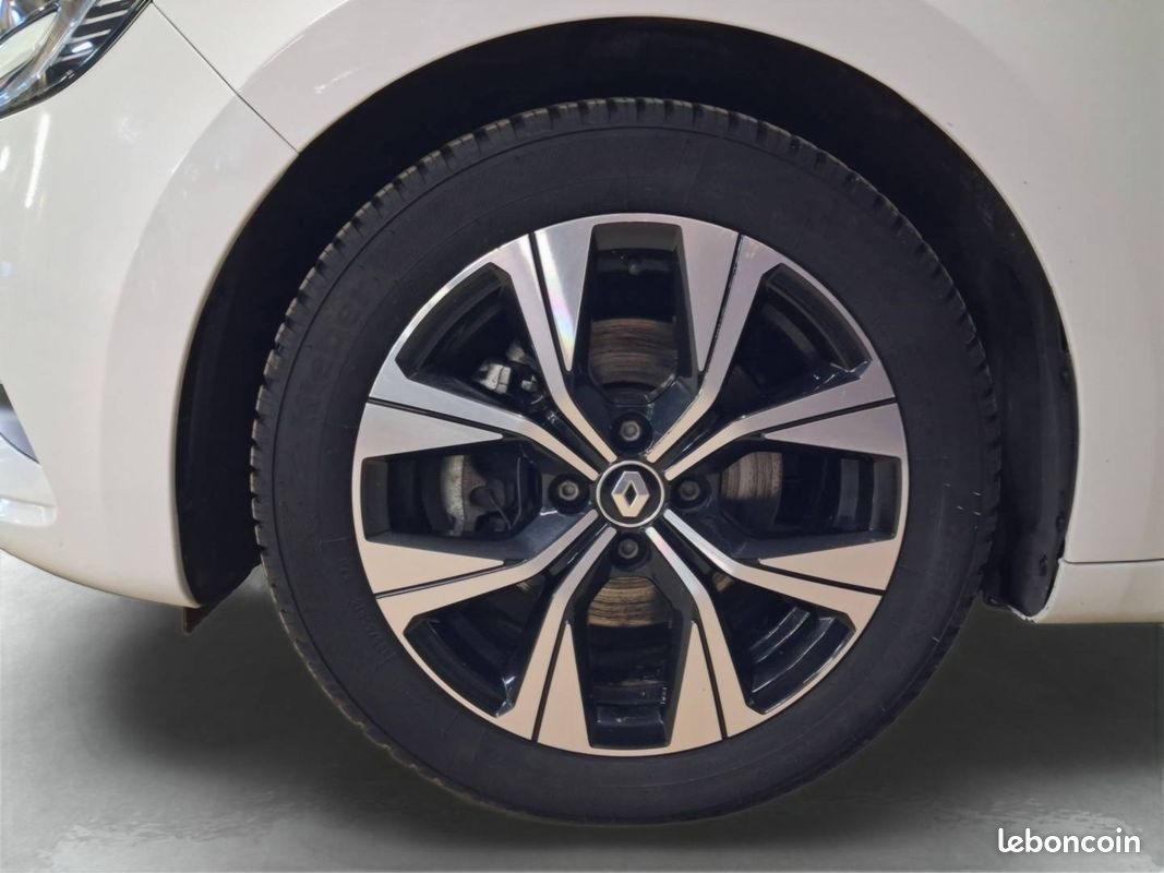 RENAULT Clio E-Tech full hybrid 145 Evolution (image 20)