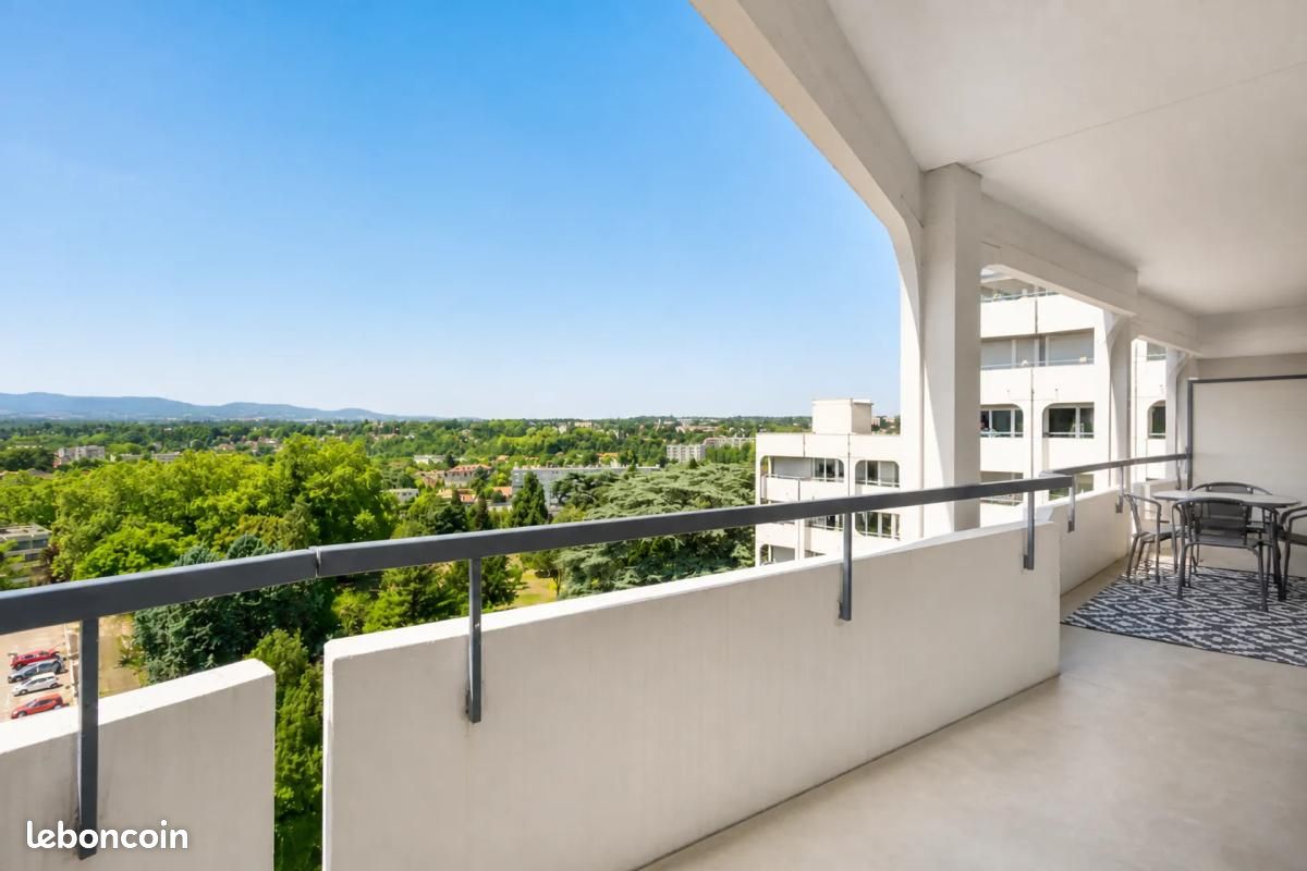 Appartement 6 pièces 116 m² · à Lyon · 116 m² · 310 000 €