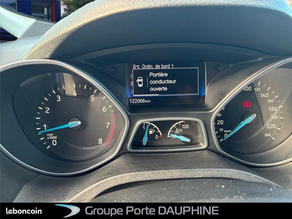 Ford C-Max II 1.0 ECOBOOST 125 S&S Titanium (image 4)