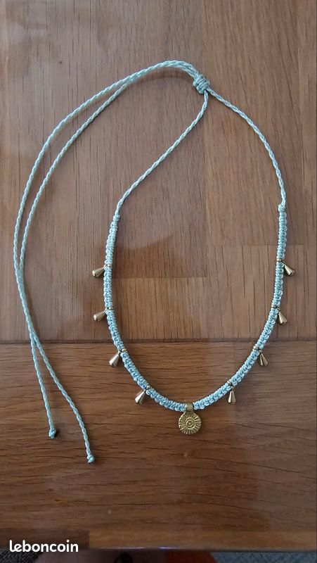 Collier ras de cou (image 1)