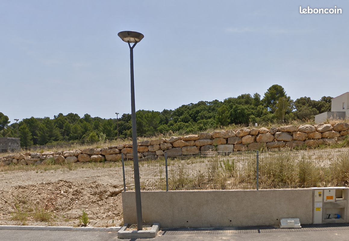 Terrain 400 m² · à Juvignac · 400 m² · 230 000 €