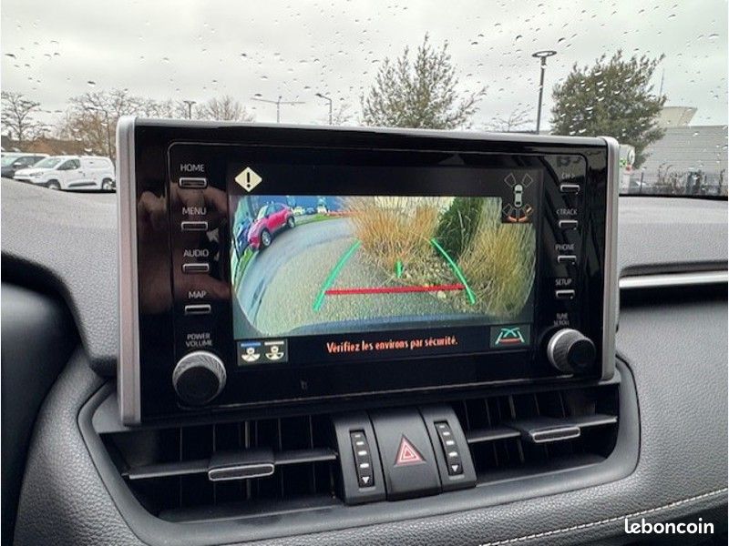 Toyota RAV4 Hybride 218ch Dynamic 2WD (image 24)