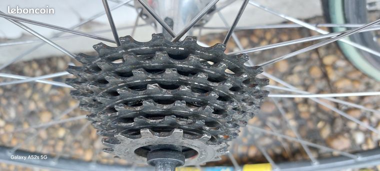 Cassette Vélo Rétro Mavic CR601 9 Vitesses – NOS (neuf Ancien Stock) Fabriquée En France
