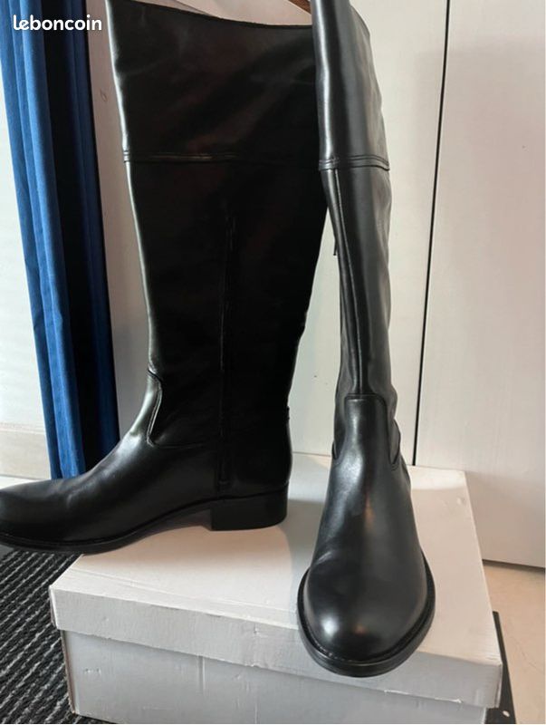 Bottes cavalières kookai cuir noir neuves (image 2)