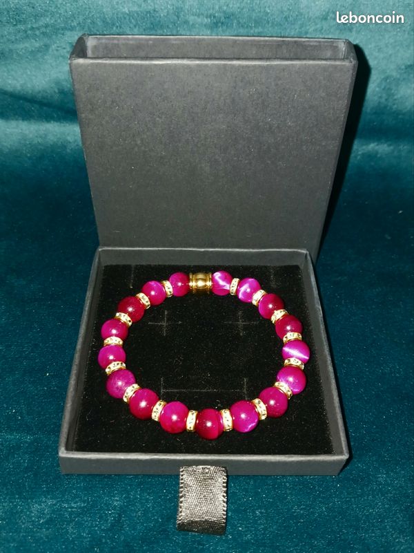 Bracelet Bijou Rouge Et Blanc - Pierres Et Strass Sur Métal Doré - Garanti Sans Nickel - Neuf Avec étiquettes