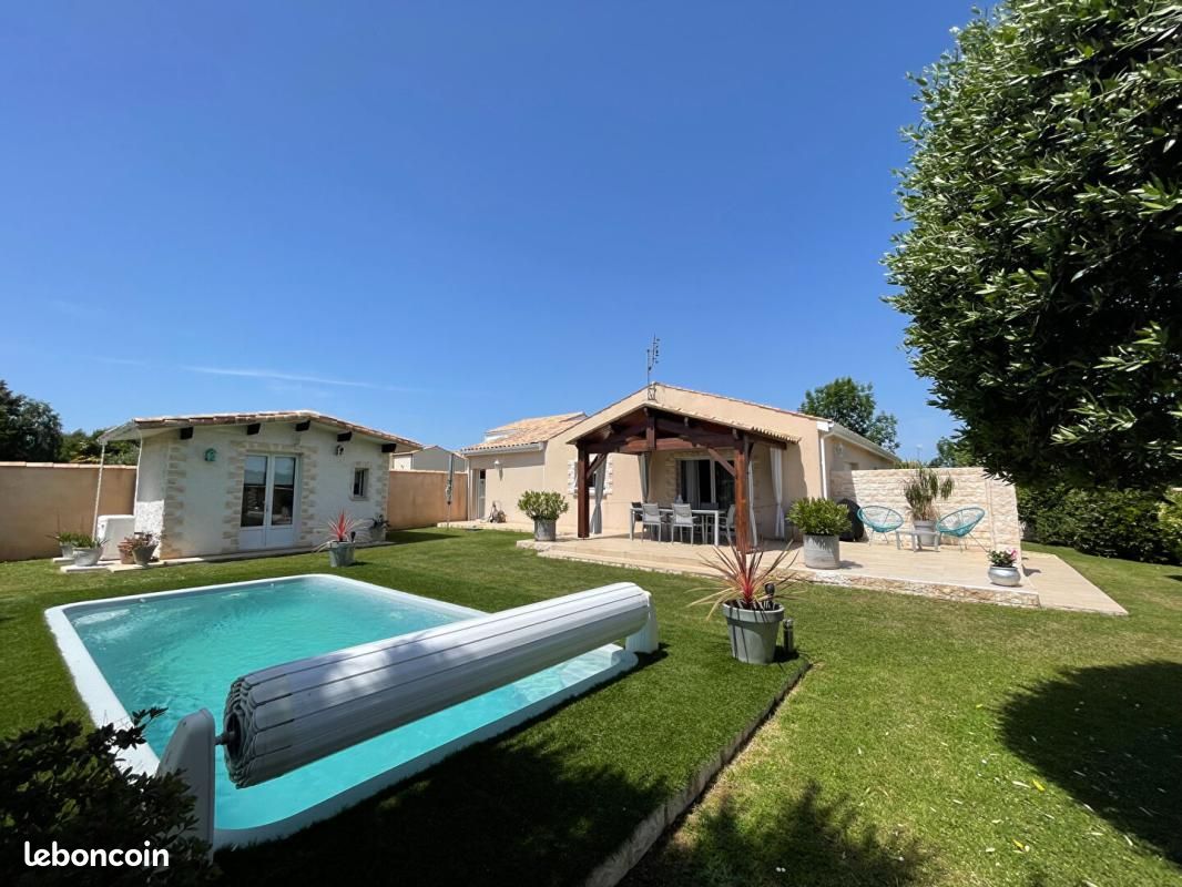 Maison 5 pièces 118 m² · à Rochefort · 118 m² · 405 600 €