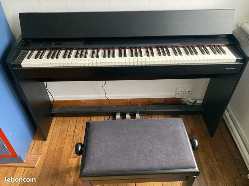 Piano numérique roland (image 1)
