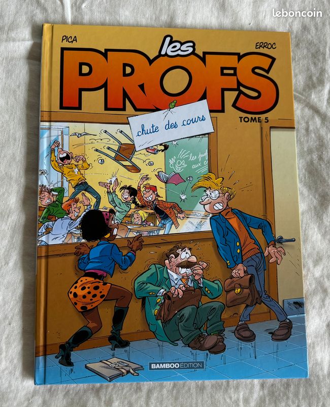Lot 7 BD LES PROFS tome 4, 5, 23, 24, 25, 26 et Les PROFS refont l’histoire EN TRES TRES BON ETAT COMME NEUF à retirer sur Petit Havre (image 4)