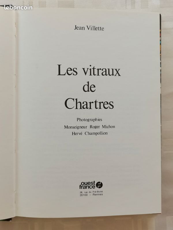 Livre Les vitraux de Chartres (image 3)