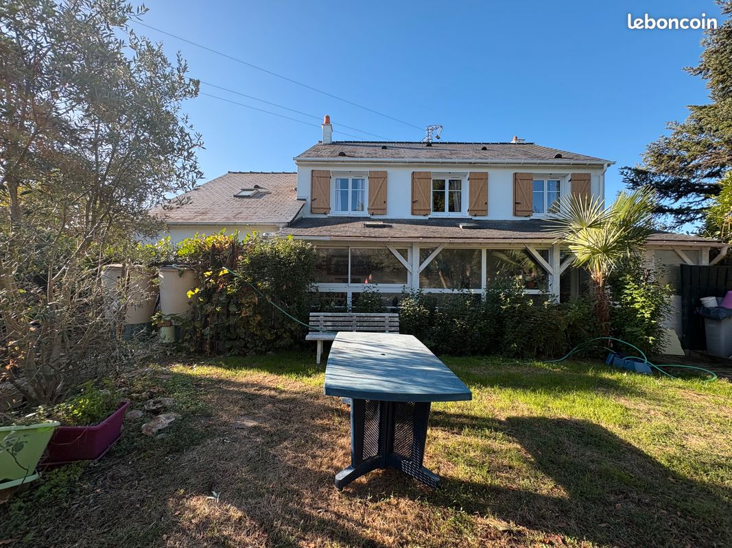 Maison 6 pièces 146 m² · à Larçay · 146 m² · 290 000 €