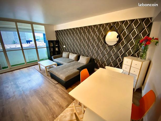 Appartement meublé 3 pièces 64m² - entièrement rénové - La Défense