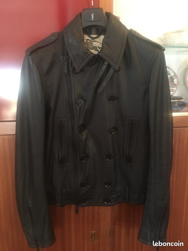 Cuir burberry (image 1)