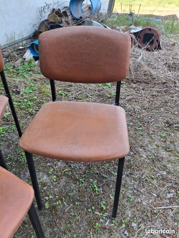 Chaises (image 1)
