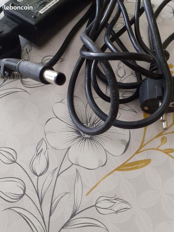Chargeur HP 65W (image 2)