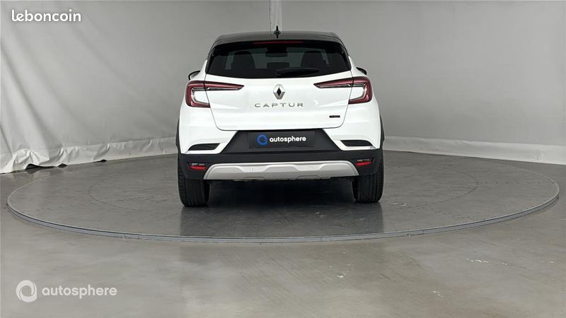 Renault Captur 1.6 E-Tech hybride 145ch Techno Fast Track (image 6)