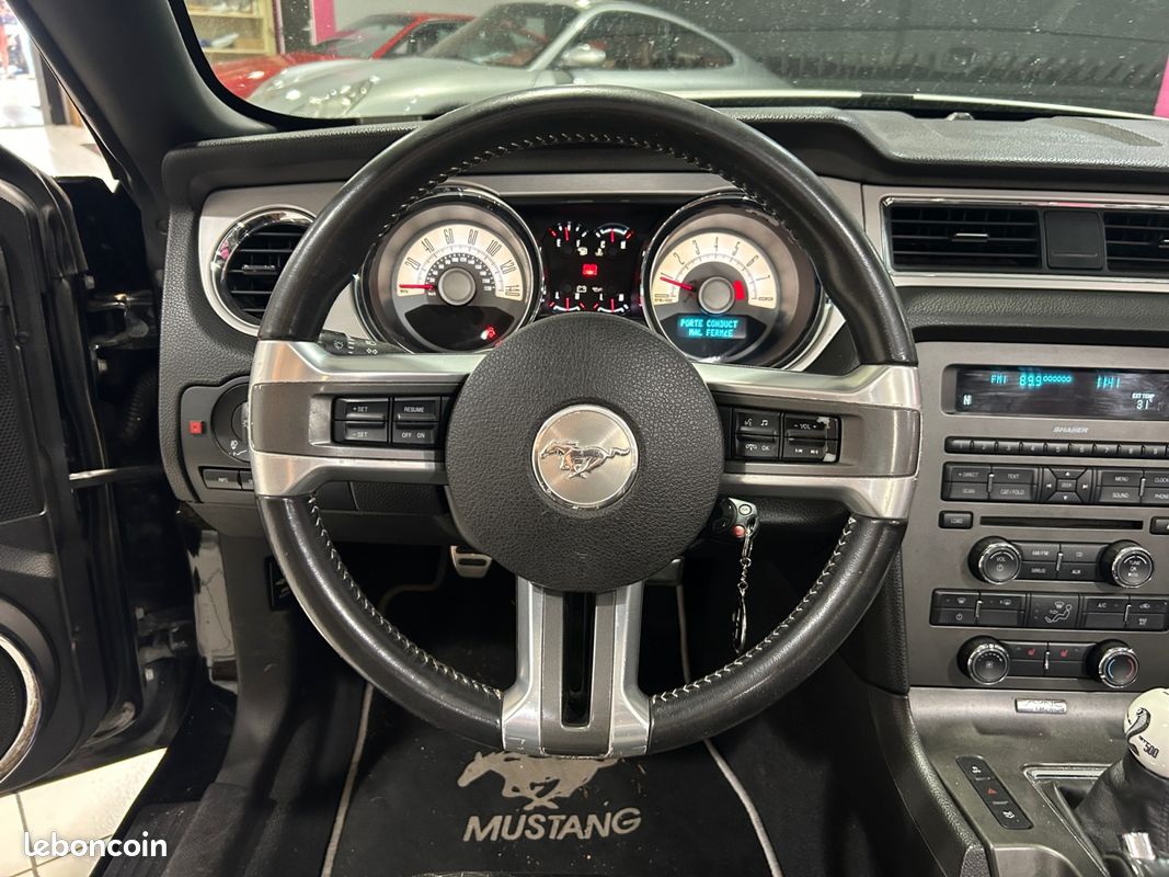 FORD MUSTANG GT CABRIOLET 4.6 V8 300CH - BOÎTE MANUELLE - Garantie 12 mois (image 13)