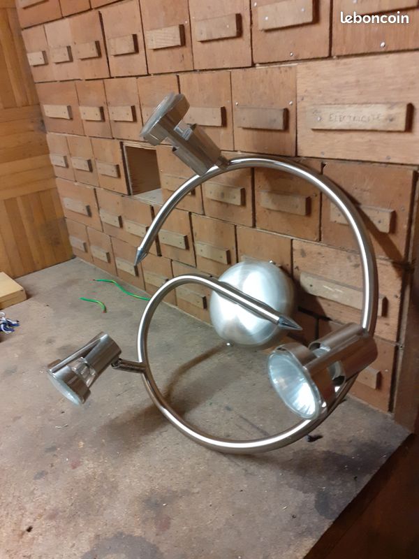 Luminaire (image 2)