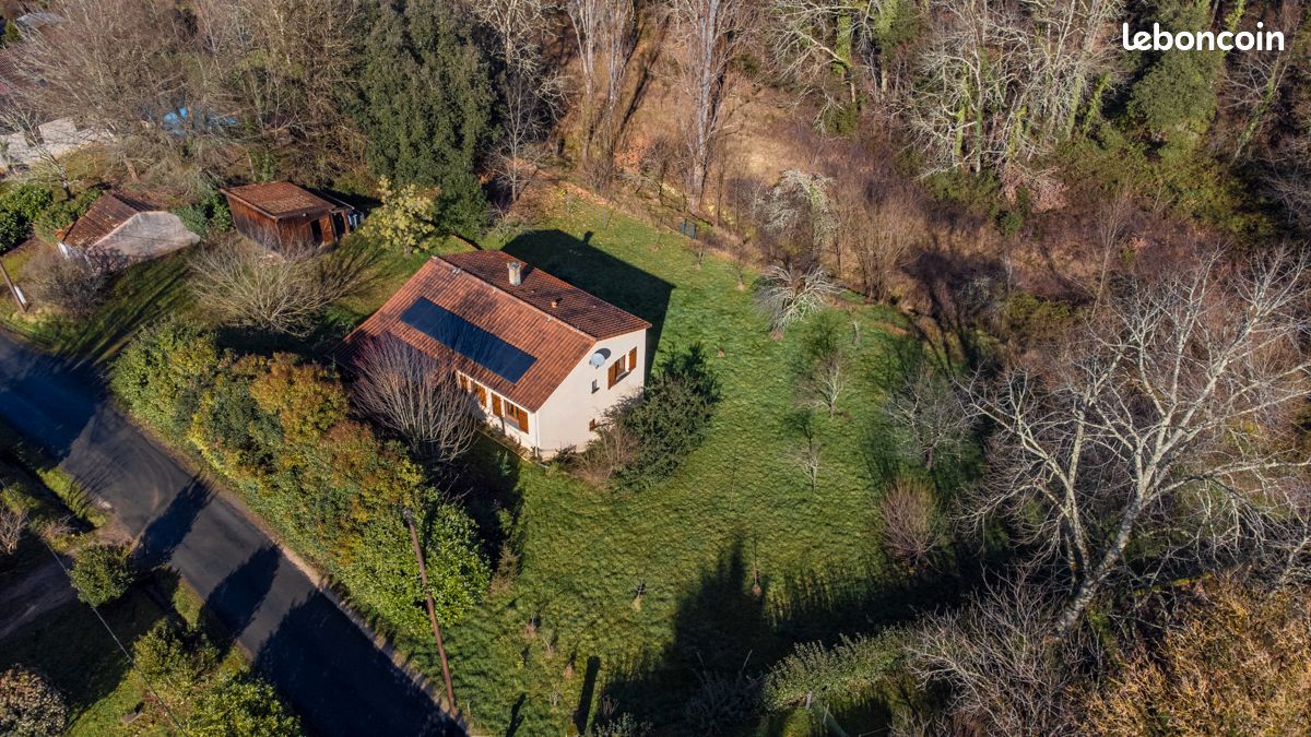 Maison 6 pièces 80 m² · à Couze-Et-Saint-Front · 80 m² · 159 000 €