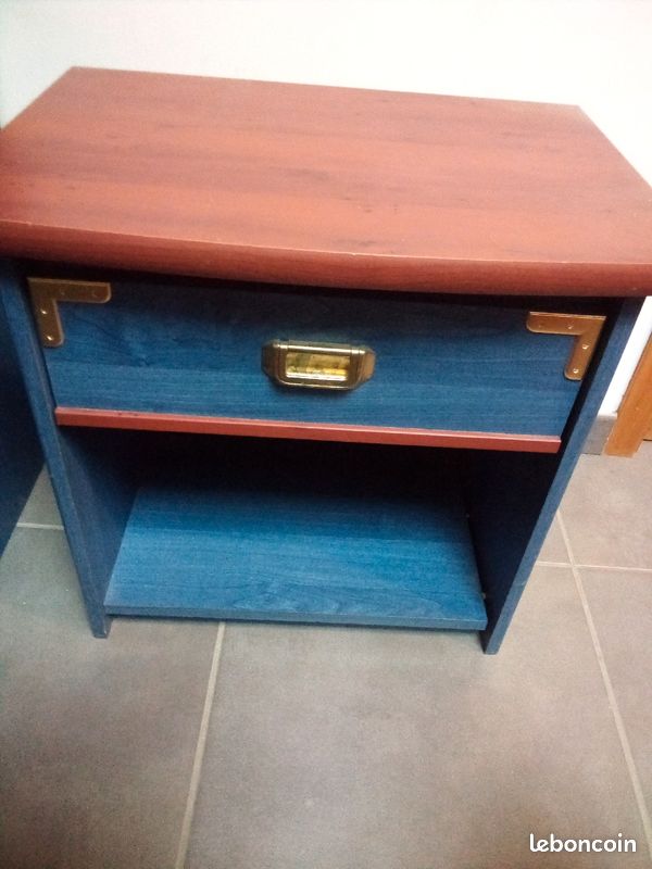 Table de chevet bleu et marron (image 1)