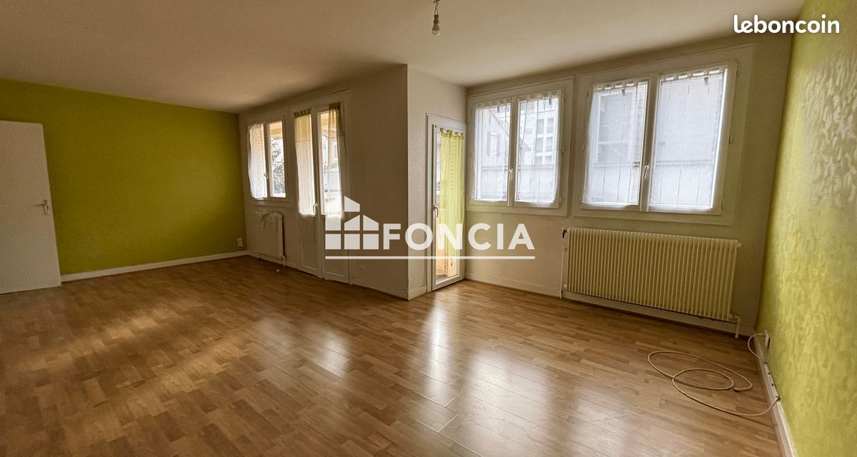 Appartement 4 pièces 73 m² · à Roanne · 73 m² · 92 000 €