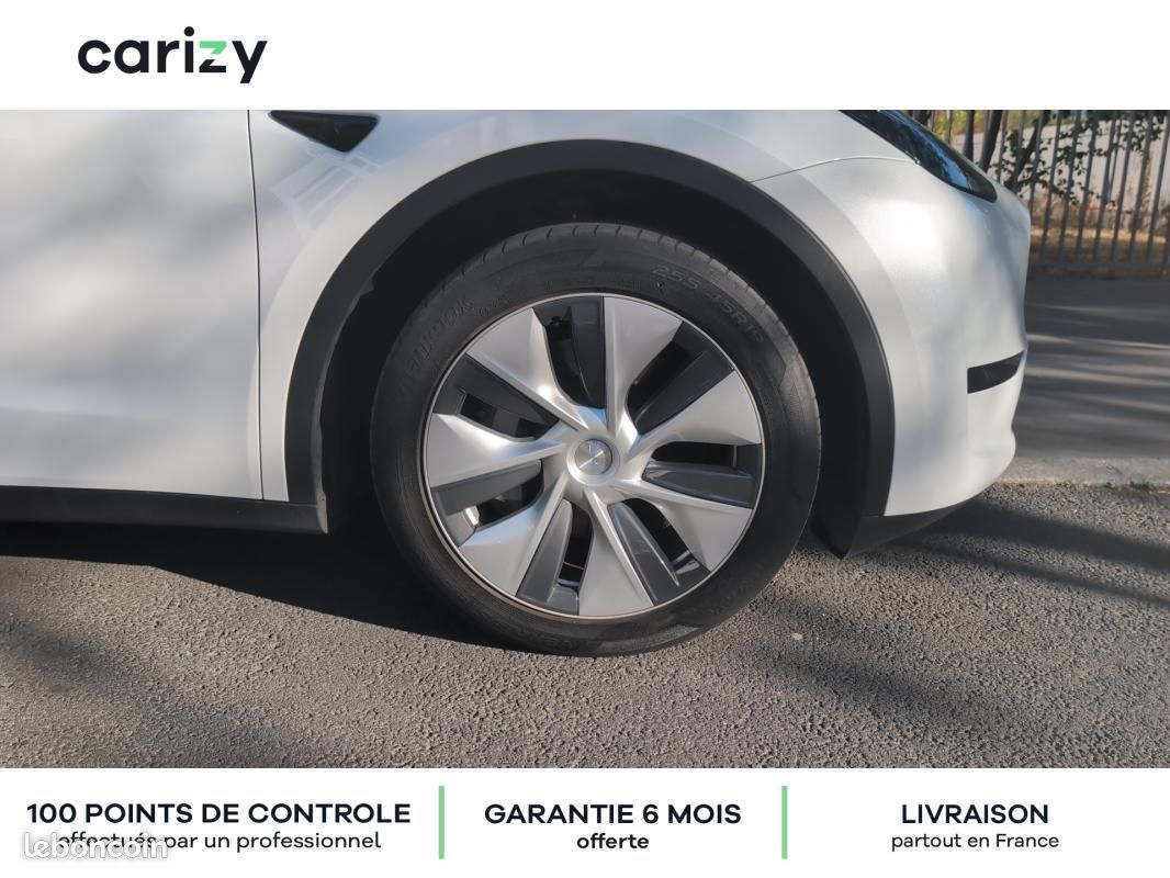 Tesla Model Y Standard RWD (image 11)