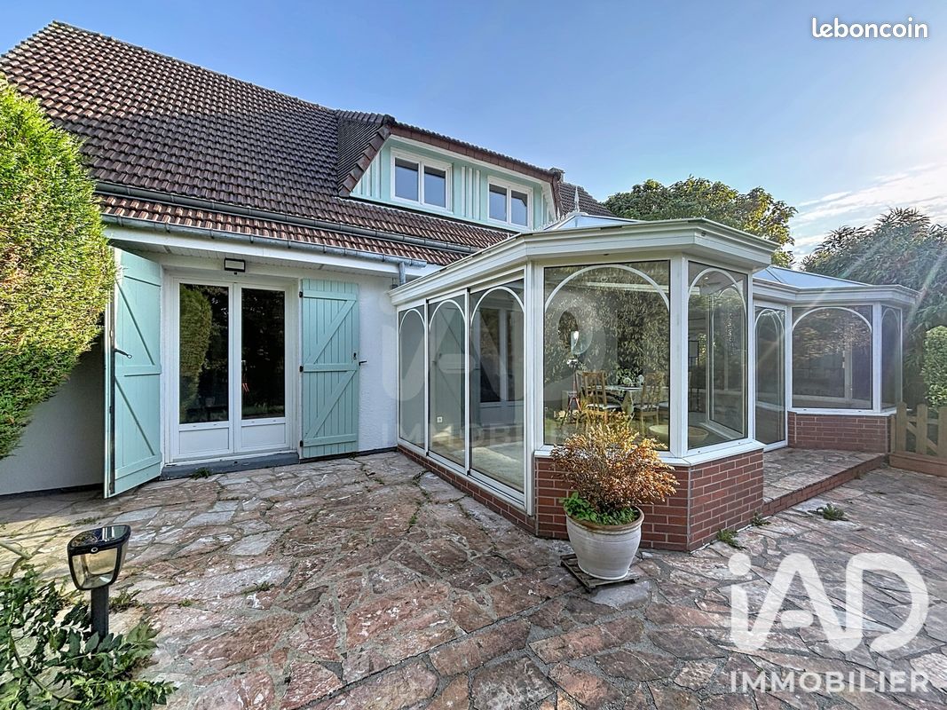 Maison 5 pièces 147 m² · à Petit-Caux · 147 m² · 277 000 €