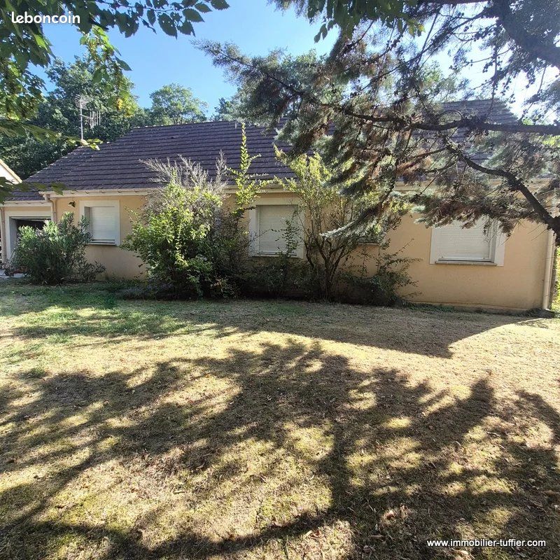 Maison 5 pièces 100 m² · à Yvré-l'Évêque · 100 m² · 303 600 €